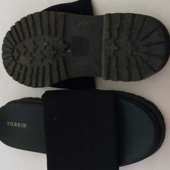 TORRID slide on chunky sole flatform slide sandals no size. - Picture 4 of 11